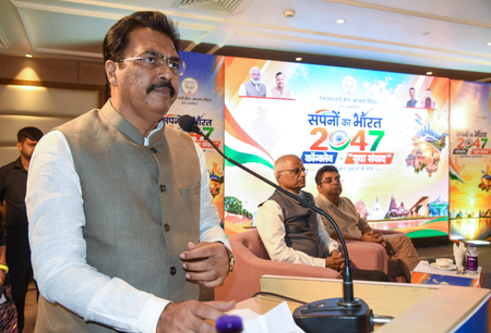 Derogatory language against PM’s parents will not be tolerated, will protest: Sanjay Saraogi
