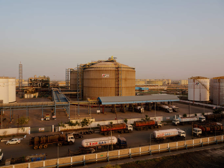 Aegis Vopak Terminals’ Q2 net profit dips 2.3 pc to Rs 86.6 crore Aegis Vopak Terminals’ Q2 net profit dips 2.3 pc to Rs 86.6 crore