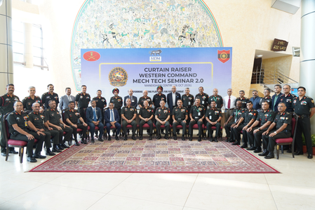 Western Command chief opens curtain raiser on mechanisation tech seminar Western Command chief opens curtain raiser on mechanisation tech seminar