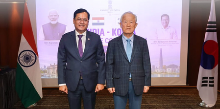 Sarbananda Sonowal invites South Korean firms to build India’s shipyards