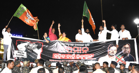 Odisha: BJP protests Kharge’s remarks against PM Modi; demands public apology Odisha: BJP protests Kharge’s remarks against PM Modi; demands public apology