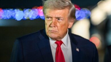 Week from midterm election, polls project grim prospect for Trump Week from midterm election, polls project grim prospect for Trump