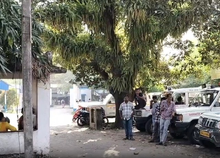 Gaighata encounter: Victim’s family, locals welcome Bengal Police action (Lead) Gaighata encounter: Victim’s family, locals welcome Bengal Police action (Lead)
