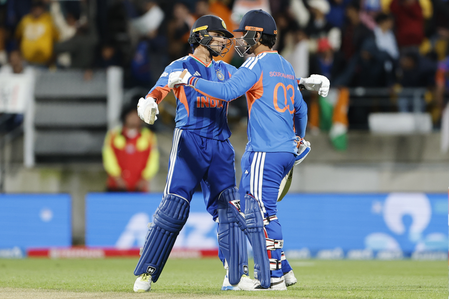 3rd T20I: India break powerplay world record with batting carnage in Wellington 3rd T20I: India break powerplay world record with batting carnage in Wellington