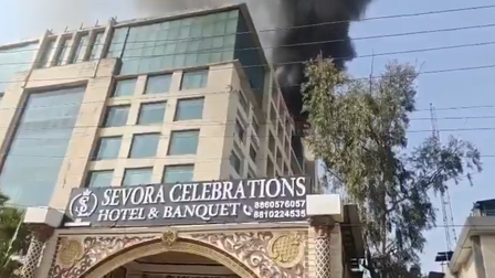 Blaze at Ghaziabad hotel triggers chaos; 18 people safely evacuated Blaze at Ghaziabad hotel triggers chaos; 18 people safely evacuated