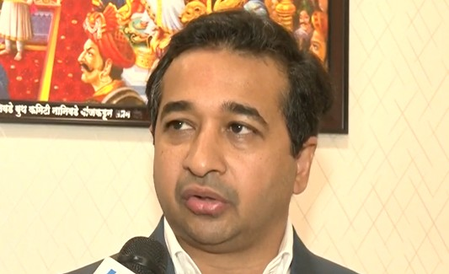 Maha Minister Nitesh Rane urges Hindus to do Diwali shopping from vendors saying ‘Jai Shri Ram’ Maha Minister Nitesh Rane urges Hindus to do Diwali shopping from vendors saying ‘Jai Shri Ram’