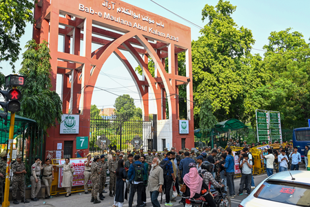Jamia extends virtual classes till Nov 24, shifts to online examination Jamia extends virtual classes till Nov 24, shifts to online examination