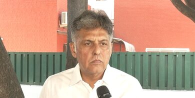 Strange irony that those in power are holding rally to ‘save democracy’, says Manish Tewari