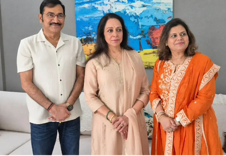 Sudesh Bhosale calls live singing with Hema Malini a ‘beautiful memory’, shares pics from visit to her Mathura residence