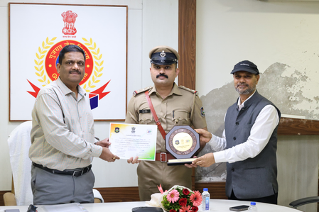 Gujarat recovers 50.75 pc of lost mobile phones, ranks second among major states Gujarat recovers 50.75 pc of lost mobile phones, ranks second among major states