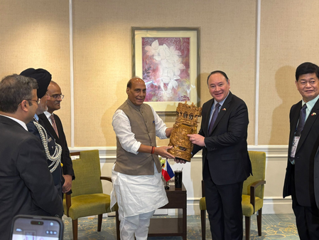 Rajnath Singh meets counterparts from Philippines and South Korea during ASEAN meet Rajnath Singh meets counterparts from Philippines and South Korea during ASEAN meet