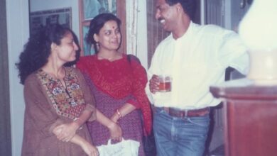 Susmita Mukherjee revisits fond memory with late Nana Patekar: Time we could never return to Susmita Mukherjee revisits fond memory with late Nana Patekar: Time we could never return to