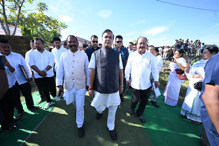 ‘BJP wins on ballot papers and EVMs’: Assam CM slams Congress