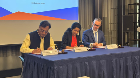 Odisha govt signs MoUs in Singapore to boost clean energy research