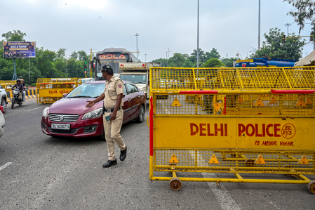 Delhi Traffic Police announces vehicle entry restrictions under revised GRAP rules from Nov 1 Delhi Traffic Police announces vehicle entry restrictions under revised GRAP rules from Nov 1