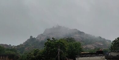 Cyclone ‘Arnab’ brings rain, hailstorms to Rajasthan; weather alert issued Cyclone ‘Arnab’ brings rain, hailstorms to Rajasthan; weather alert issued