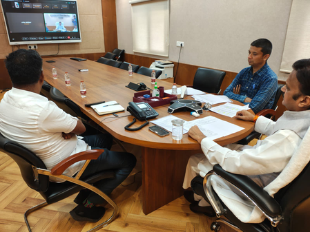 Dy CM Shukla stresses timely healthcare to reduce maternal, infant deaths in MP Dy CM Shukla stresses timely healthcare to reduce maternal, infant deaths in MP