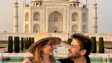 Adnan Sami shares glimpses of Taj Mahal visit with wife and family, calls it ‘magnificent monument of love’ Adnan Sami shares glimpses of Taj Mahal visit with wife and family, calls it ‘magnificent monument of love’