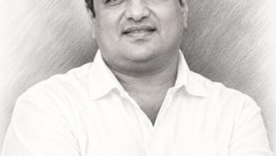 Anupam Kher recalls last meeting with Sanjay Gupta: Kher saab, we must work together