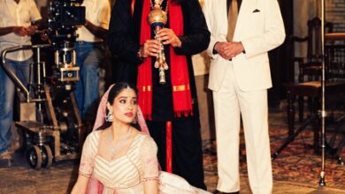 Janhvi Kapoor recreates late mom Sridevi’s iconic look from ‘Nagina’ for Halloween, Khushi reacts Janhvi Kapoor recreates late mom Sridevi’s iconic look from ‘Nagina’ for Halloween, Khushi reacts