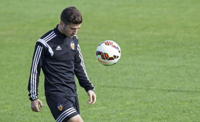 La Liga: Valencia captain Gaya happy with new coach Aguirre La Liga: Valencia captain Gaya happy with new coach Aguirre