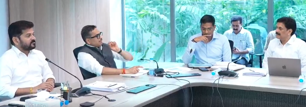 CM Revanth Reddy Directs Officials to Ensure Uninterrupted Drinking Water Supply to Hyderabad CM Revanth Reddy Directs Officials to Ensure Uninterrupted Drinking Water Supply to Hyderabad