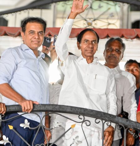 BRS serves legal notices to Congress leaders over allegations against KCR BRS serves legal notices to Congress leaders over allegations against KCR