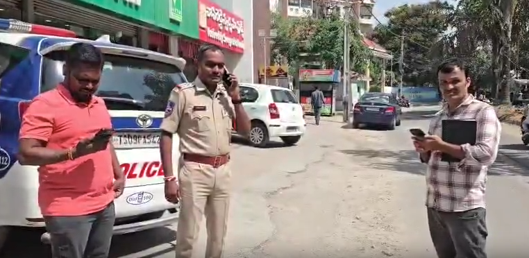 Loud Blast-Like Sounds, Ground Vibrations Trigger Panic in Hyderabad Loud Blast-Like Sounds, Ground Vibrations Trigger Panic in Hyderabad