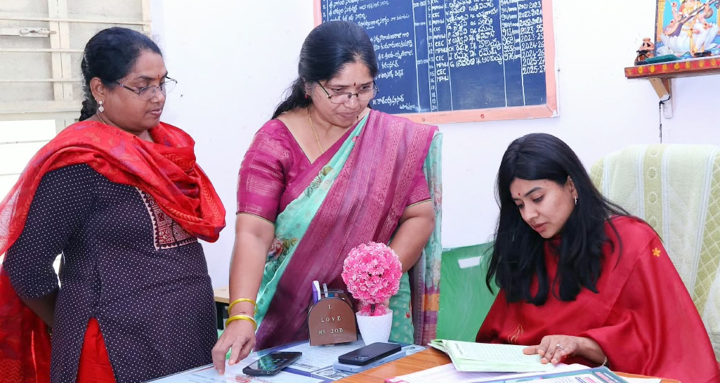 Sircilla Collector Conducts Surprise Checks at KGBV Sircilla Collector Conducts Surprise Checks at KGBV