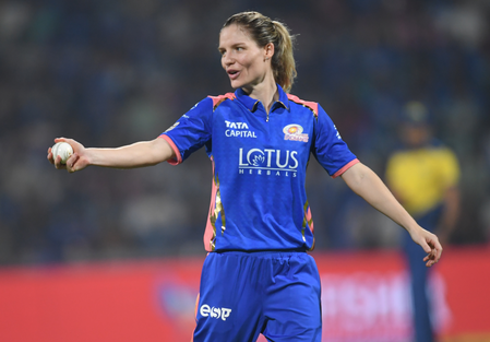 Nicola Carey named Hobart Hurricanes captain for WBBL 12